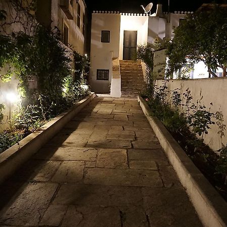 Two Olive Trees ξενώνας Σπέτσες Εξωτερικό φωτογραφία
