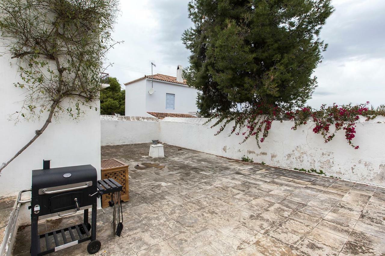 Two Olive Trees ξενώνας Σπέτσες Εξωτερικό φωτογραφία