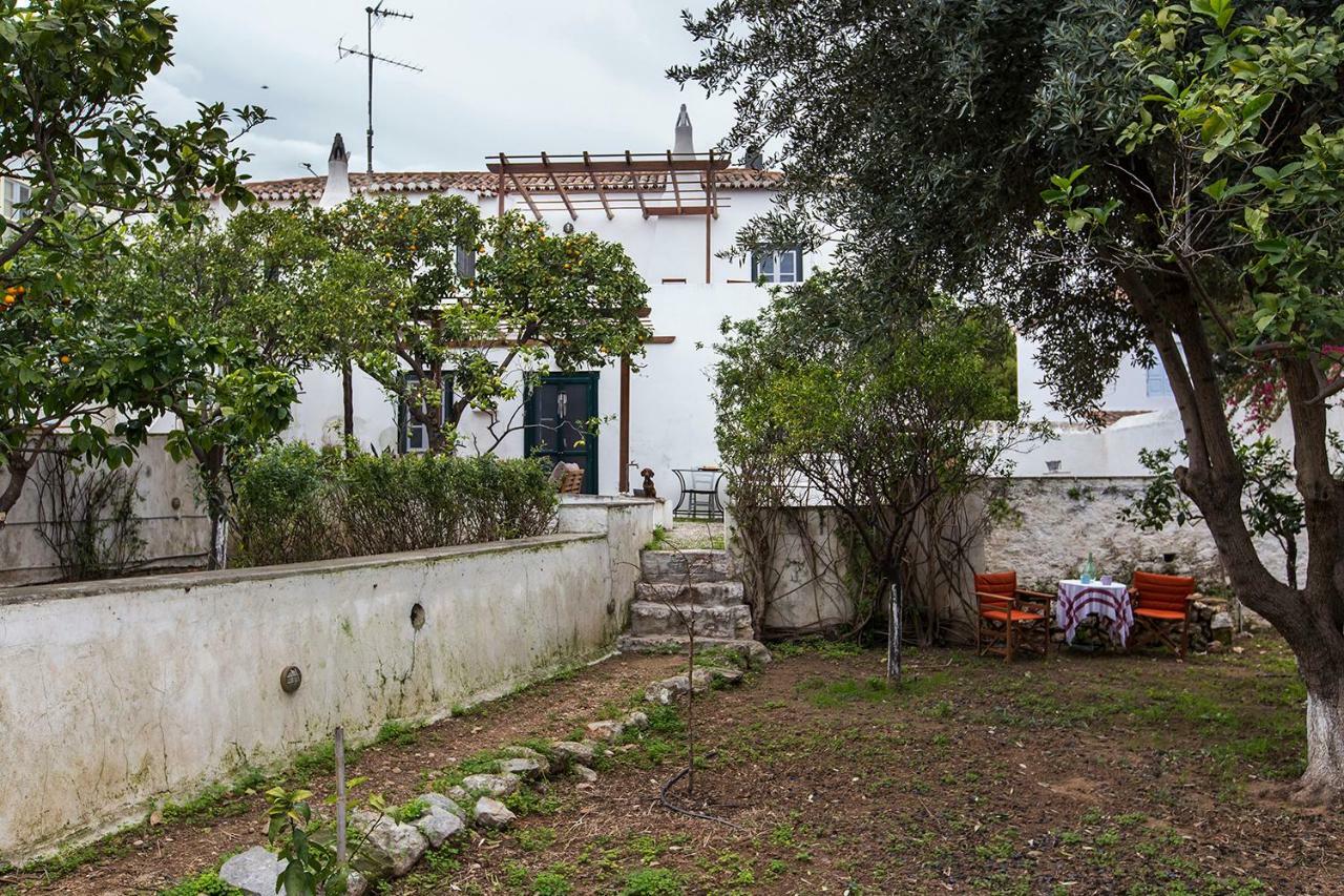 Two Olive Trees ξενώνας Σπέτσες Εξωτερικό φωτογραφία