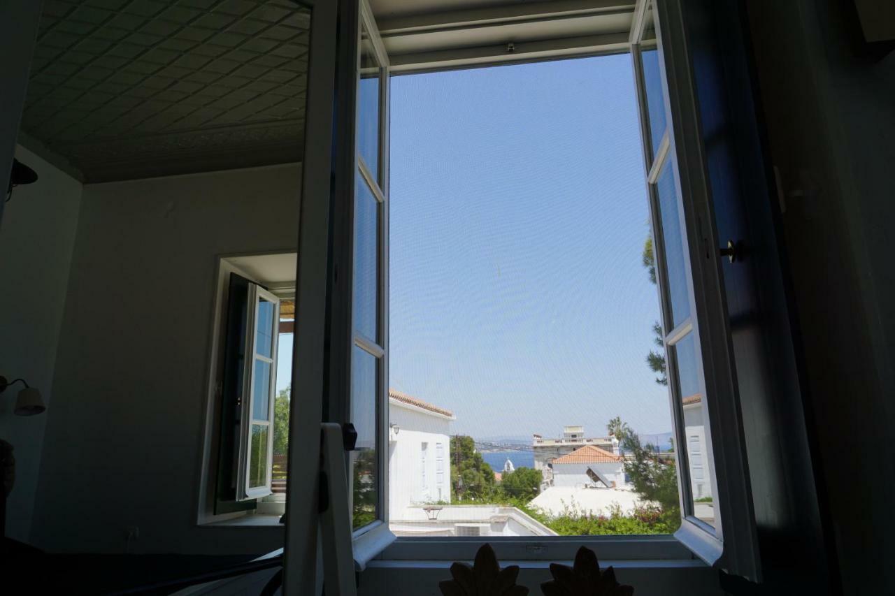 Two Olive Trees ξενώνας Σπέτσες Εξωτερικό φωτογραφία